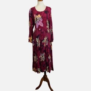 Hawaiian Floral Batik Print Modest Dress Pockets